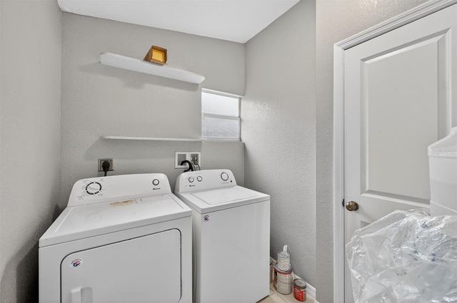 1908 E JEAN STREET, Tampa, FL 33610