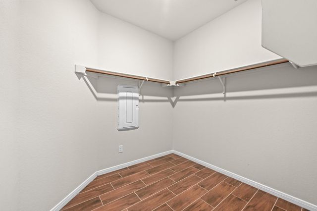 296 Cherry Laurel LN, Kyle, TX 78640