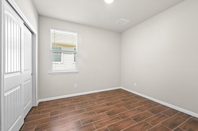 296 Cherry Laurel LN, Kyle, TX 78640