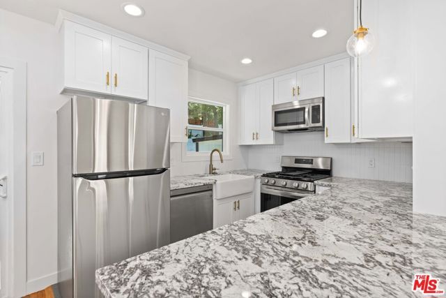 1942 Chickasaw Avenue, Los Angeles, CA 90041