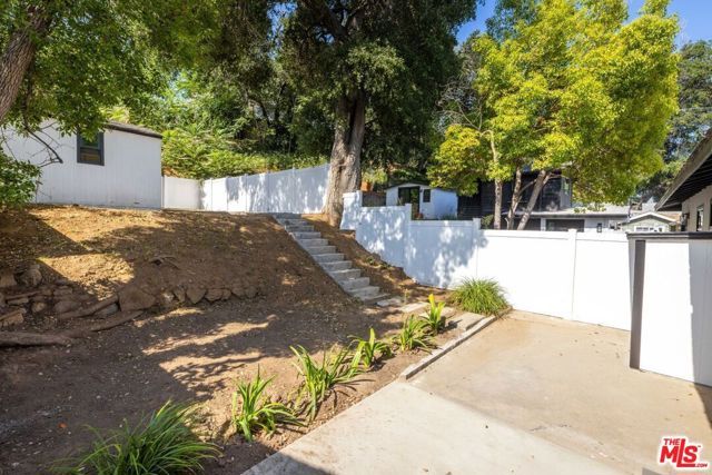 1942 Chickasaw Avenue, Los Angeles, CA 90041