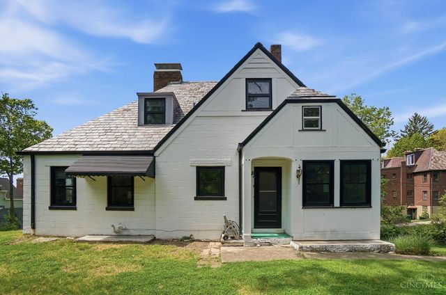 3515 Ravenwood Avenue, Cincinnati, OH 45213
