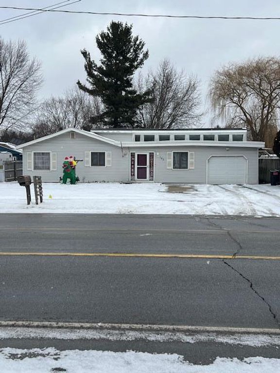 143 60th Street, Grand Rapids, MI 49548