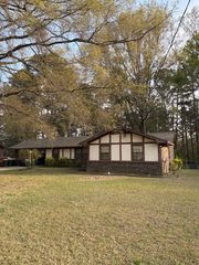 19 NE Donley Drive, Rome, GA 30165