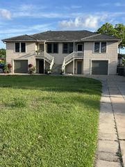 2928 Avenue O 2, Galveston, TX 77550