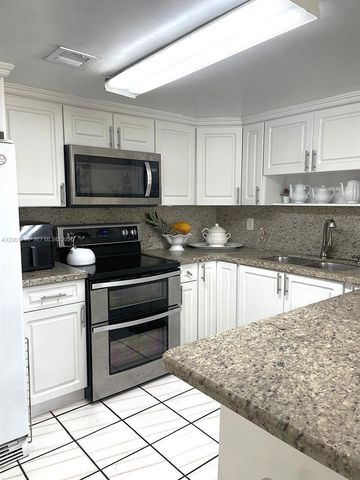 520 NW 109th Ave 602, Miami, FL 33172