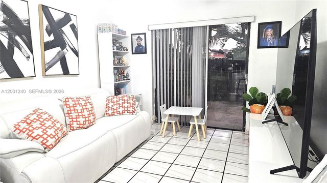 520 NW 109th Ave 602, Miami, FL 33172