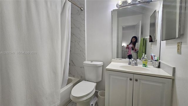 520 NW 109th Ave 602, Miami, FL 33172