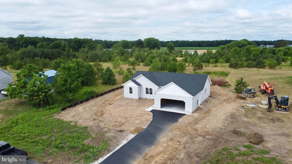 454 REFUGE RUN, Felton, DE 19943