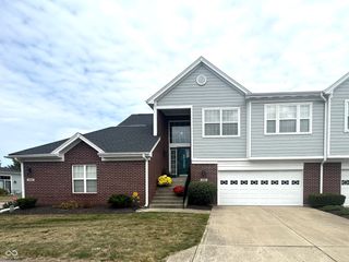 9592 Clover Leaf Lane, Fishers, IN 46038