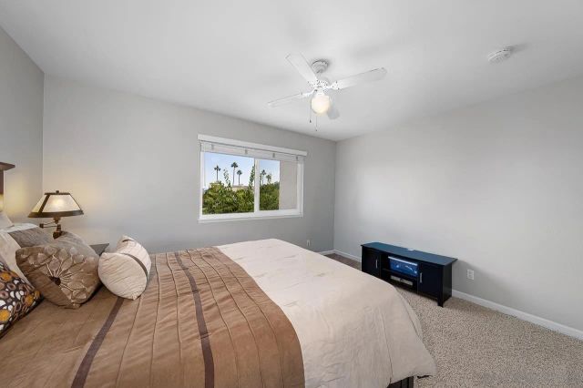 94 Kingston Ct West, Coronado, CA 92118