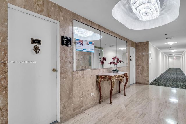 700 Biltmore Way 915, Coral Gables, FL 33134