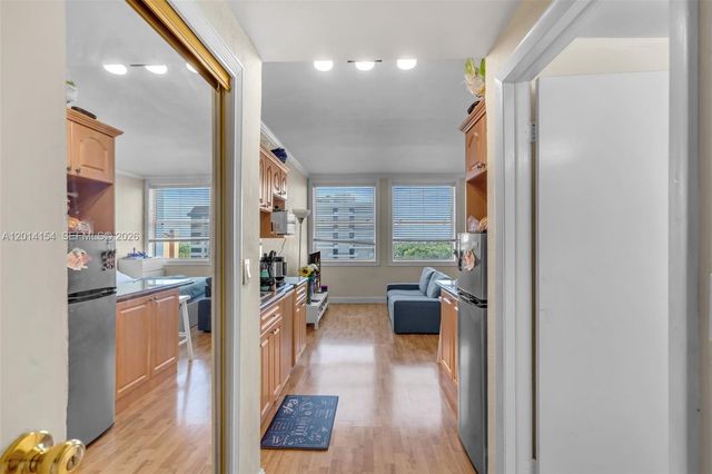 700 Biltmore Way 915, Coral Gables, FL 33134