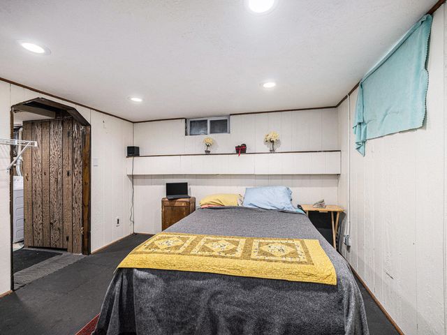 1111 SPRUCE Street, Council Bluffs, IA 51501