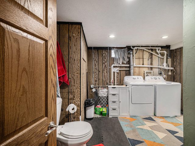 1111 SPRUCE Street, Council Bluffs, IA 51501