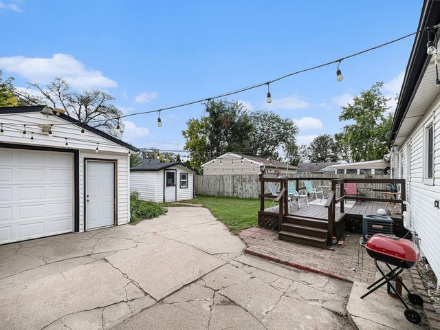 1111 SPRUCE Street, Council Bluffs, IA 51501