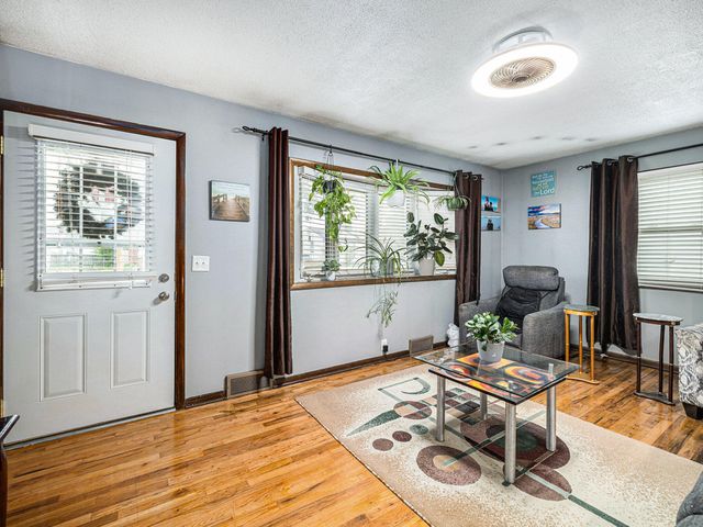 1111 SPRUCE Street, Council Bluffs, IA 51501