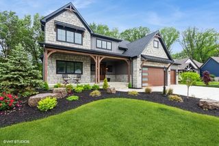 194 N Cricket Knoll Court, Valparaiso, IN 46385