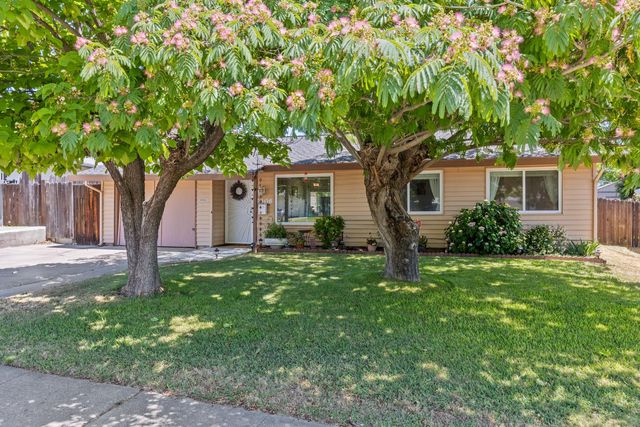 7006 Plumber Way, North Highlands, CA 95660