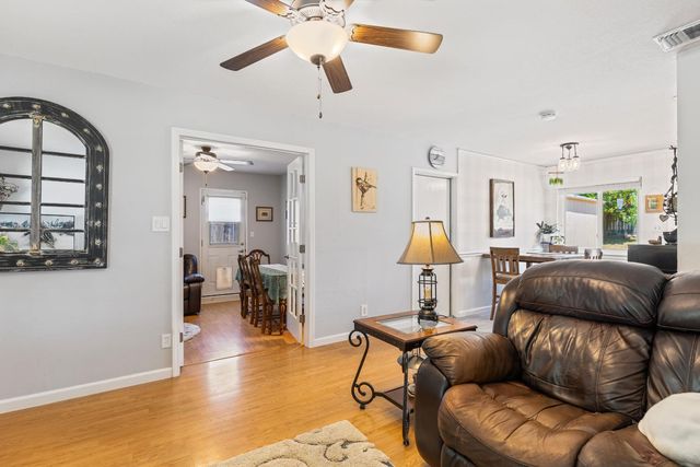 7006 Plumber Way, North Highlands, CA 95660