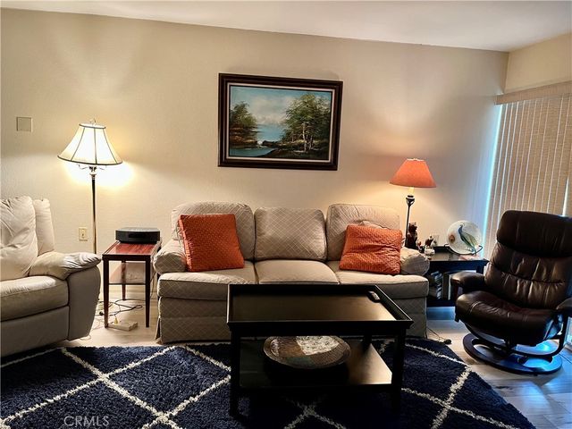 2210 VIA MARIPOSA E D, Laguna Woods, CA 92637