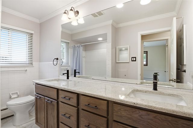 34357 Munger Drive, Livonia, MI 48154