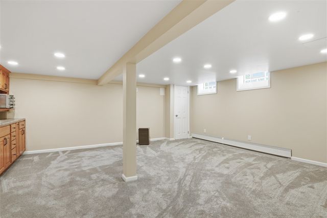34357 Munger Drive, Livonia, MI 48154