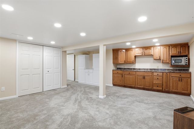 34357 Munger Drive, Livonia, MI 48154