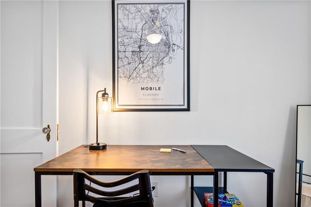 255 Pinehill Drive, Mobile, AL 36606