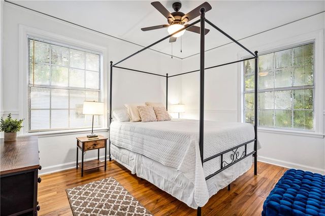 255 Pinehill Drive, Mobile, AL 36606