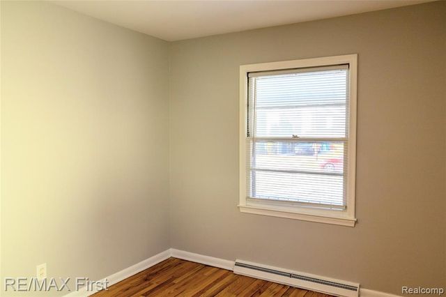 26026 Brush Street, Madison Heights, MI 48071