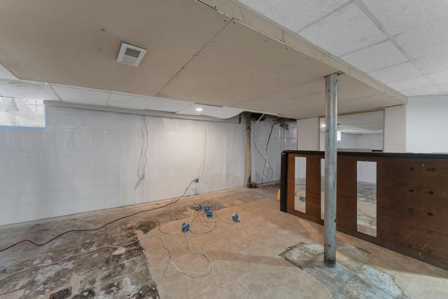 14914 Pinehurst Street, Detroit City, MI 48238