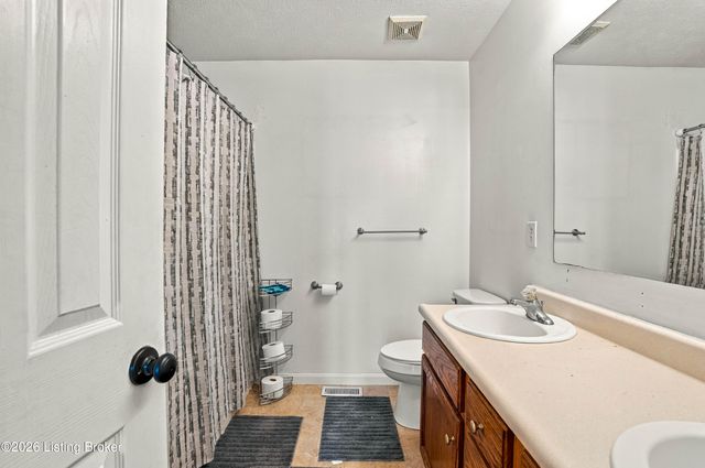 112 Seth Ct, Radcliff, KY 40160