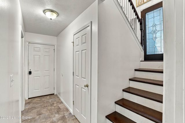 112 Seth Ct, Radcliff, KY 40160