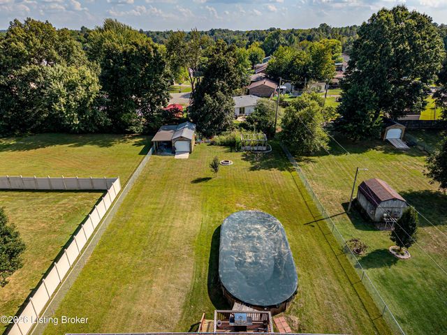112 Seth Ct, Radcliff, KY 40160