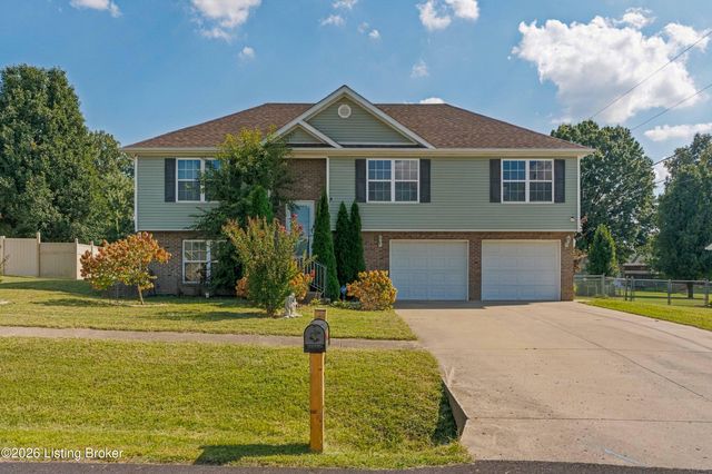 112 Seth Ct, Radcliff, KY 40160