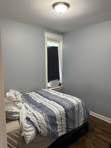 625 N MONTICELLO Avenue, Chicago, IL 60624