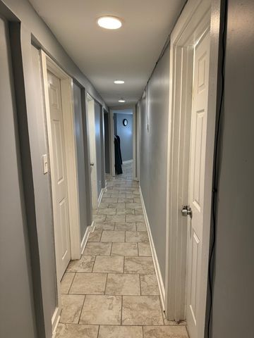 625 N MONTICELLO Avenue, Chicago, IL 60624