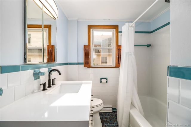 134 Osborne Street 1, Danbury, CT 06810