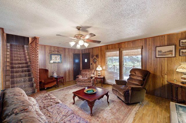 10577 Pleasant Valley Lane, Ola, AR 72853