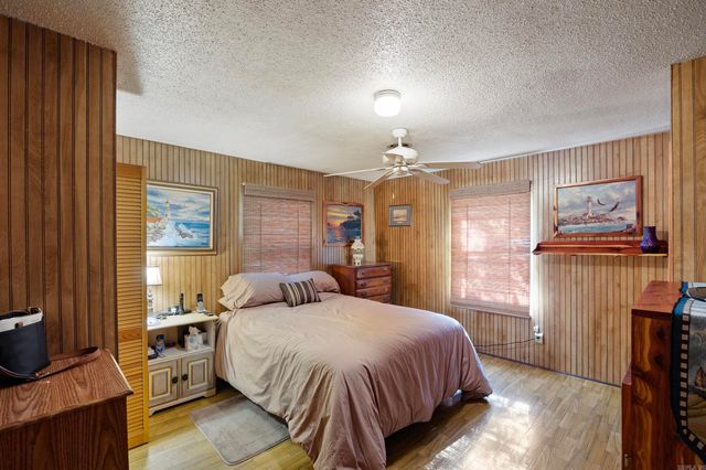 10577 Pleasant Valley Lane, Ola, AR 72853