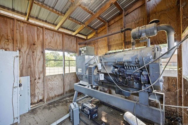 10577 Pleasant Valley Lane, Ola, AR 72853