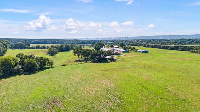 10577 Pleasant Valley Lane, Ola, AR 72853