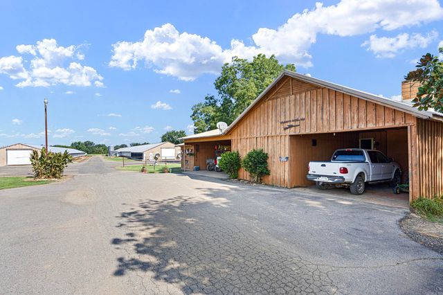 10577 Pleasant Valley Lane, Ola, AR 72853