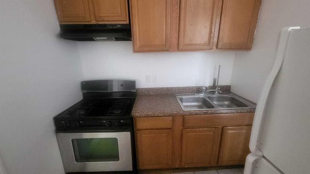109 Garden Street, Poughkeepsie, NY 12601