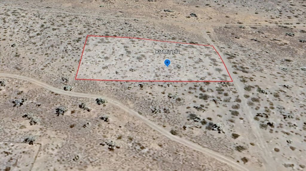 0000 N KITMIT Drive, Dolan Springs, AZ 86441