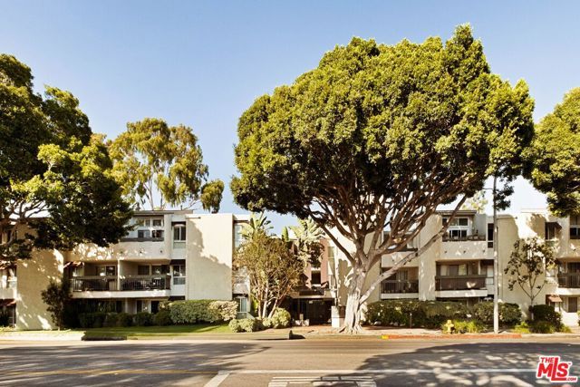 4900 Overland Avenue 303, Culver City, CA 90230