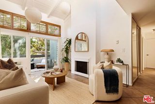 4900 Overland Avenue 303, Culver City, CA 90230