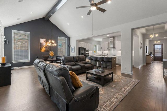 712 Sunset Vista DR, Georgetown, TX 78628