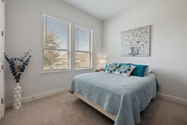 712 Sunset Vista DR, Georgetown, TX 78628